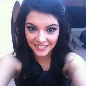 Meet your Posher, Stacy